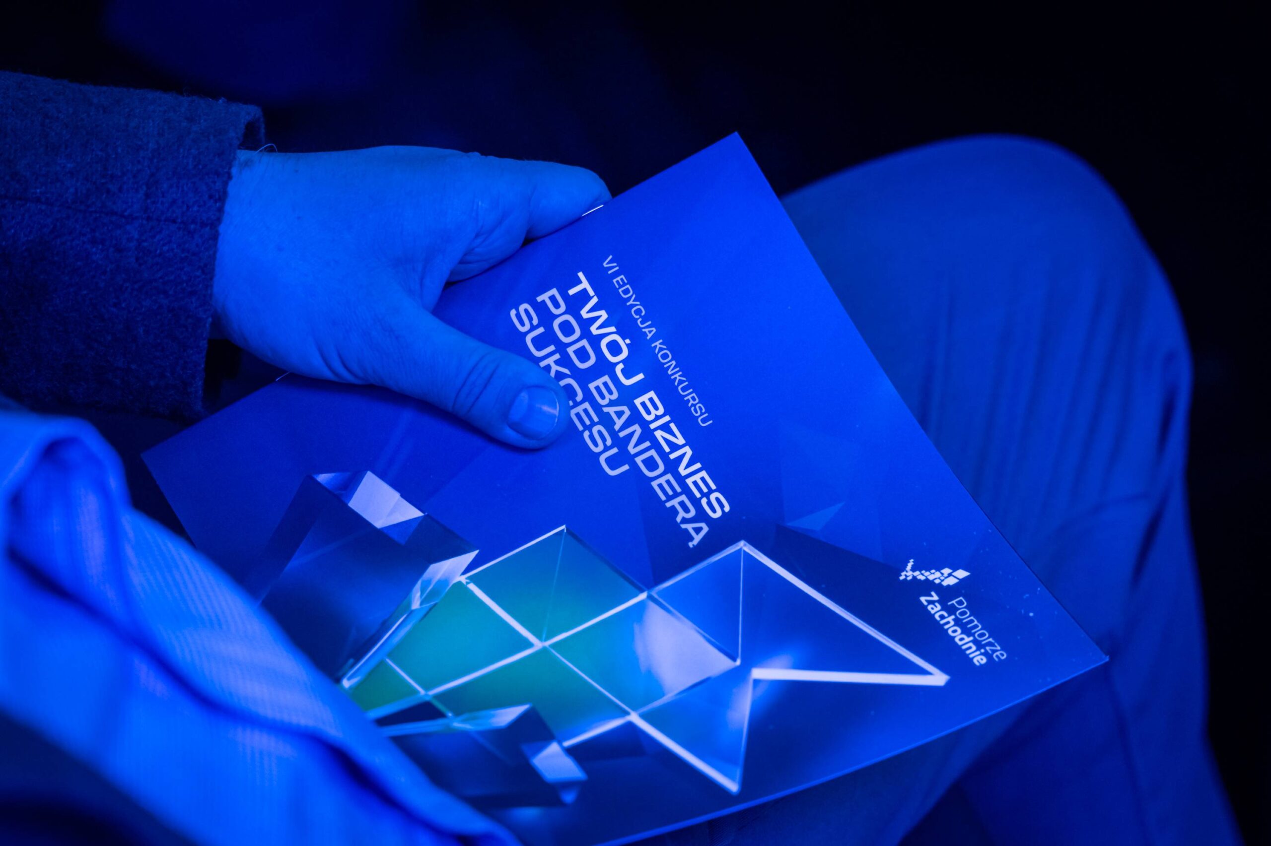 GALA-BANDERA-SUKCESU-03101112026-SW-054